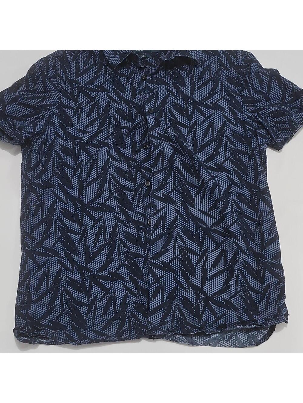 Perry Ellis Men's Blue/Black Geometric Short Sleeve Slim Stretch ButtonUp M 0129